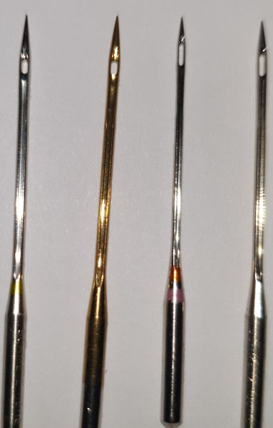 File:Topstitch-needls-vs-others.jpg