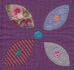 Quilt block applique flower detail.jpg