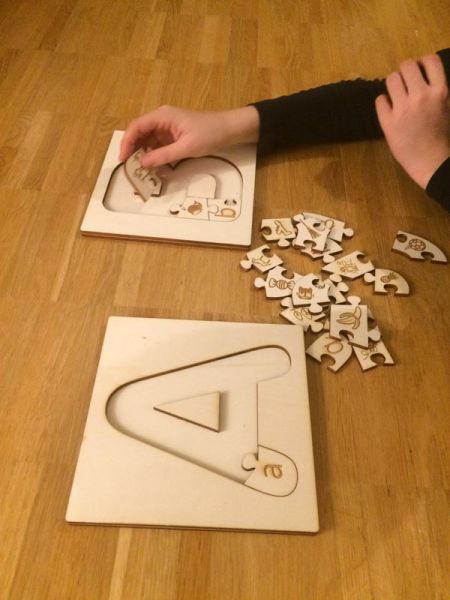 File:Lettri puzzle melange.jpg