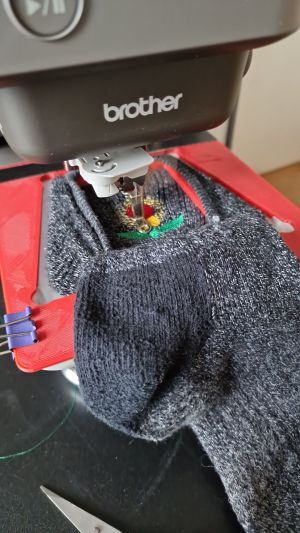 Sock-frame-skitch-10.jpg