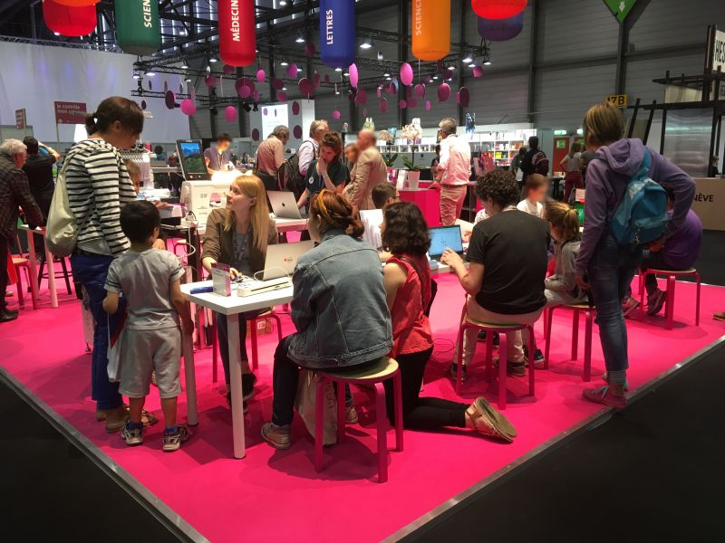 File:Stand-full2.jpg