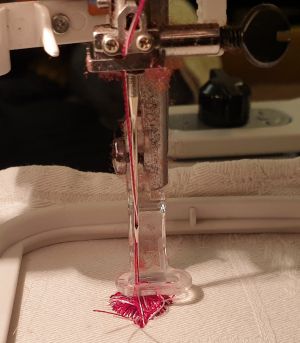 Embroidery-heart-3-threads-b.jpg