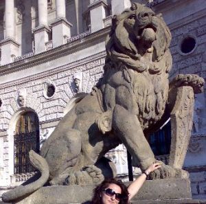 Vienna-lion.jpg