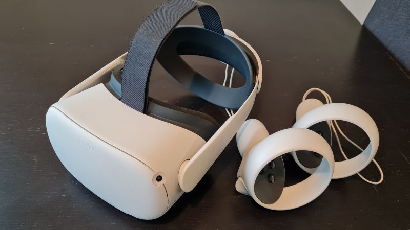 File:Oculus quest2.jpg