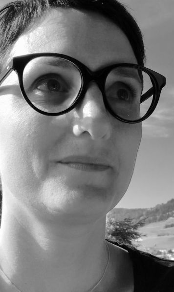 File:Sandra.jpg