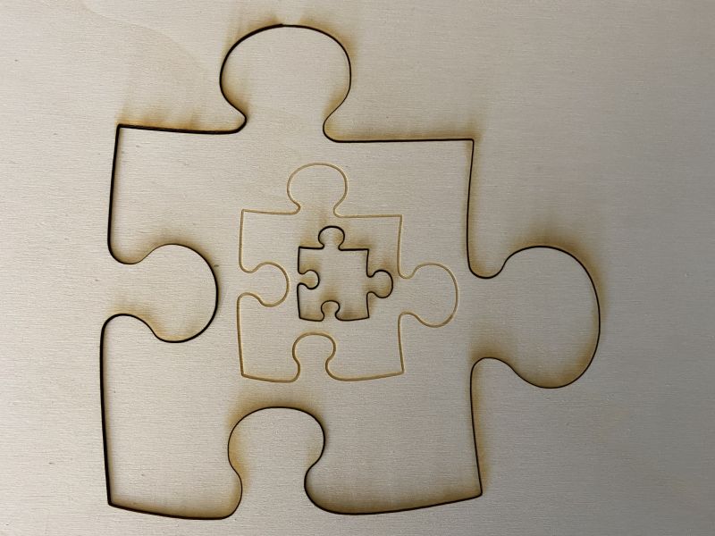 File:Objet puzzle laser.jpg