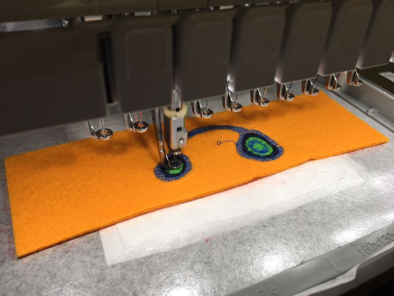 File:Centre d'écoute.jpg