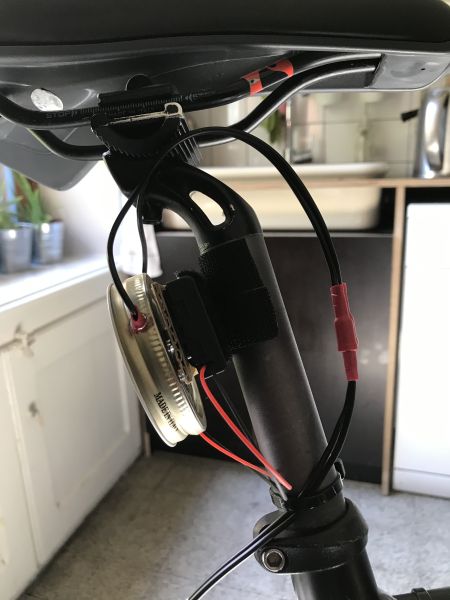 File:ASSEMLBAGE MAT BL.jpg