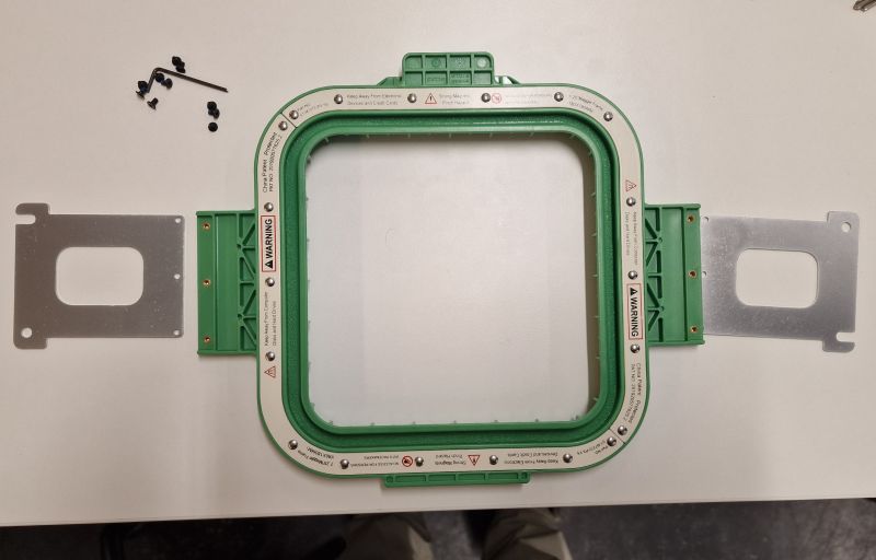 File:Maggie-magnetic-15x15-frame-assembly.jpg
