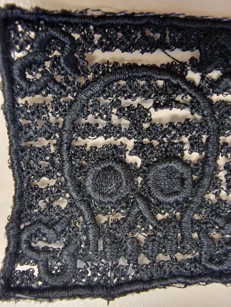 File:Skull-and-cross-bones-FSL (4).jpg