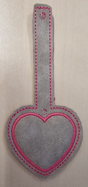 File:Keyfob-puffy-4.jpg